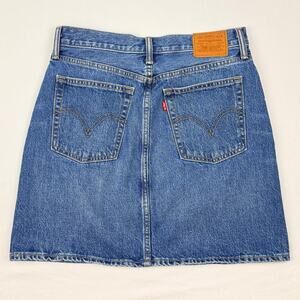 Levi’s Denim Mini Jean Skirt 27 Blue A-Line Classic Western Festival Boho Summer
